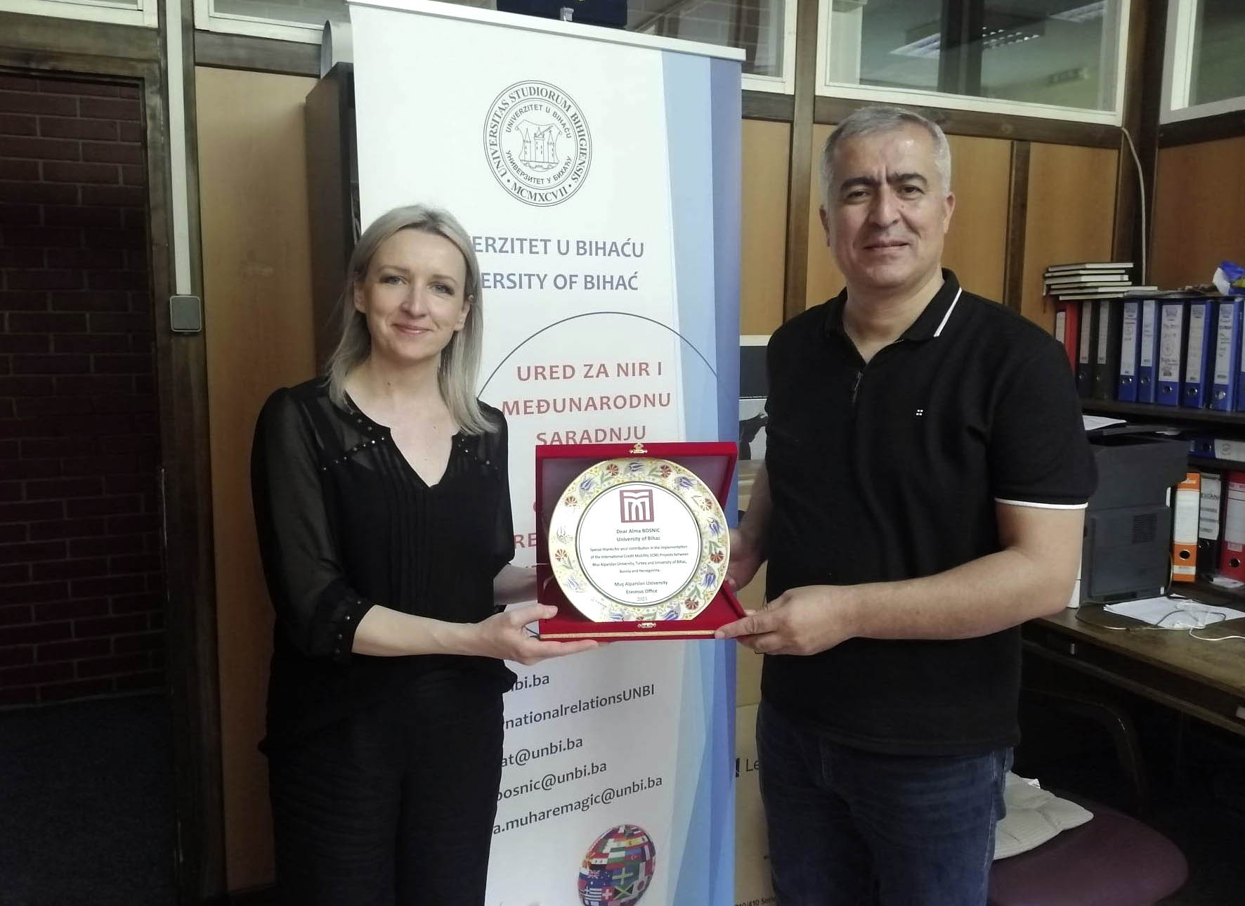 Alma Bosnić from the International Relation Office UNBI presented with a certificate of appreciation by the Muş Alparslan University