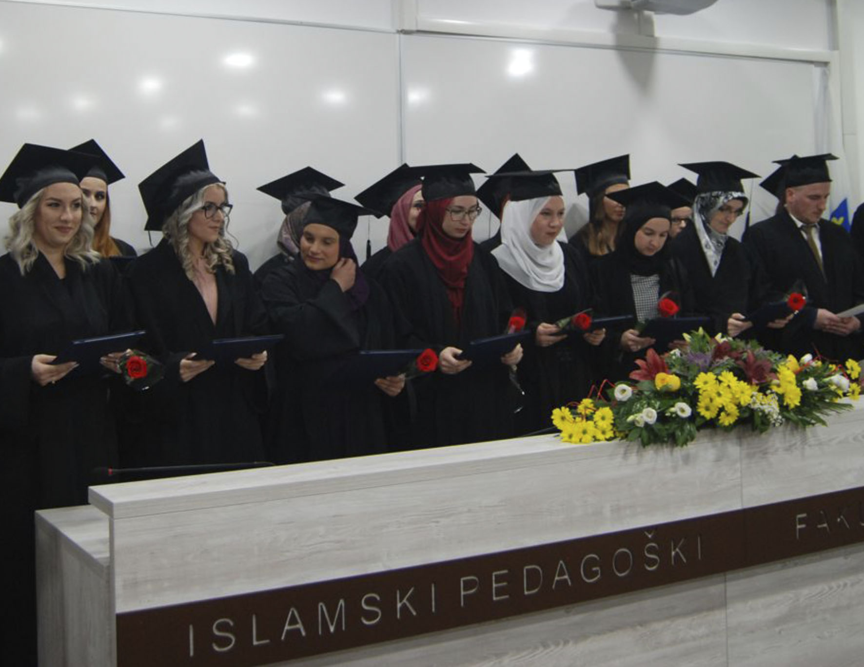 Svečana promocija diplomanata i magistranata na Islamskom pedagoškom fakultetu